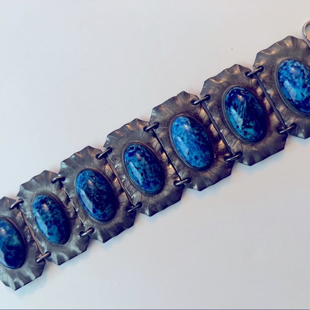 Vintage Bracelet with Blue Stones